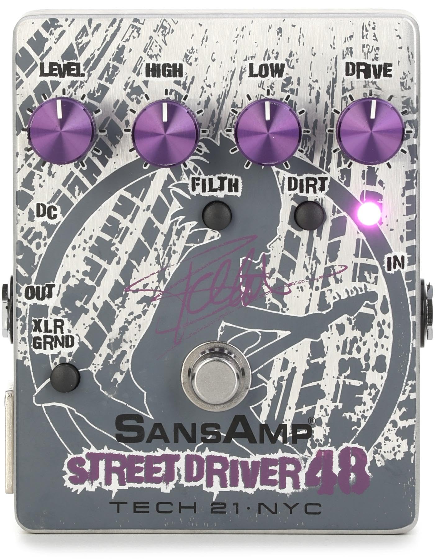 TECH21 Street Driver 48 FB48 Frank Bello Signature Anthrax Frank Bello signature model for bass /
TECH21 Street Driver 48 FB48 Frank Bello Signature Anthrax Frank Bello signature model for bass /