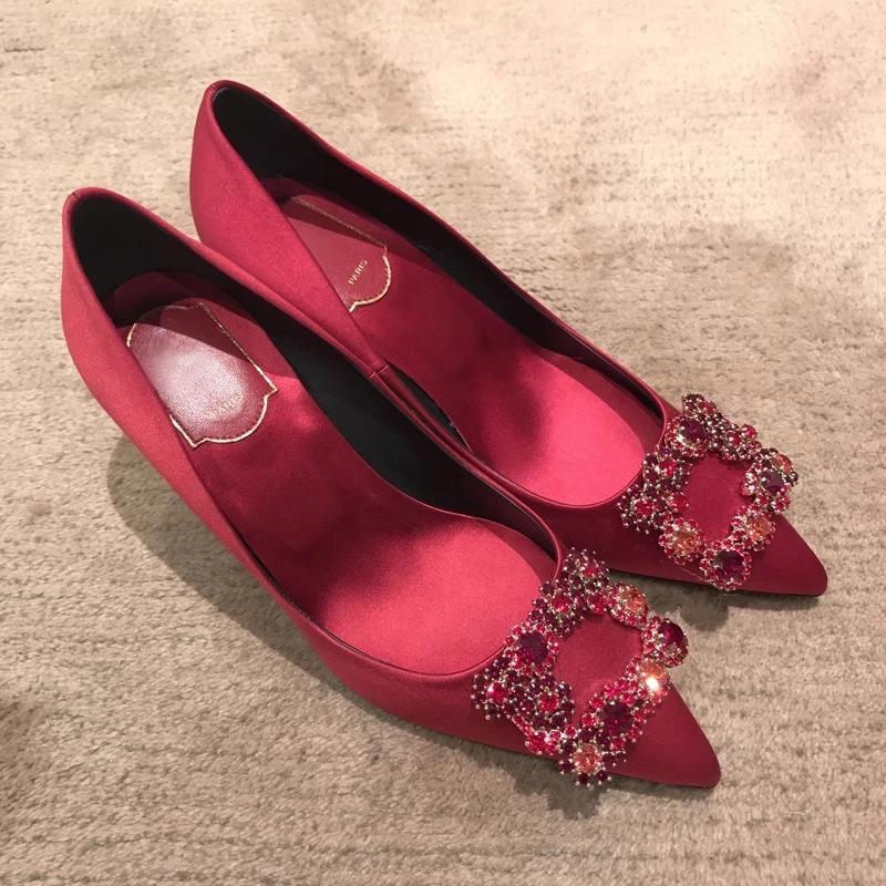 Sheepskin version~ Satin leather light mouth square buckle flower diamond thin high heel single shoes women s dinner wedding shoes new 40
Sheepskin version~ Satin leather light mouth square buckle flower diamond thin high heel single shoes women s dinner wedding shoes new 40