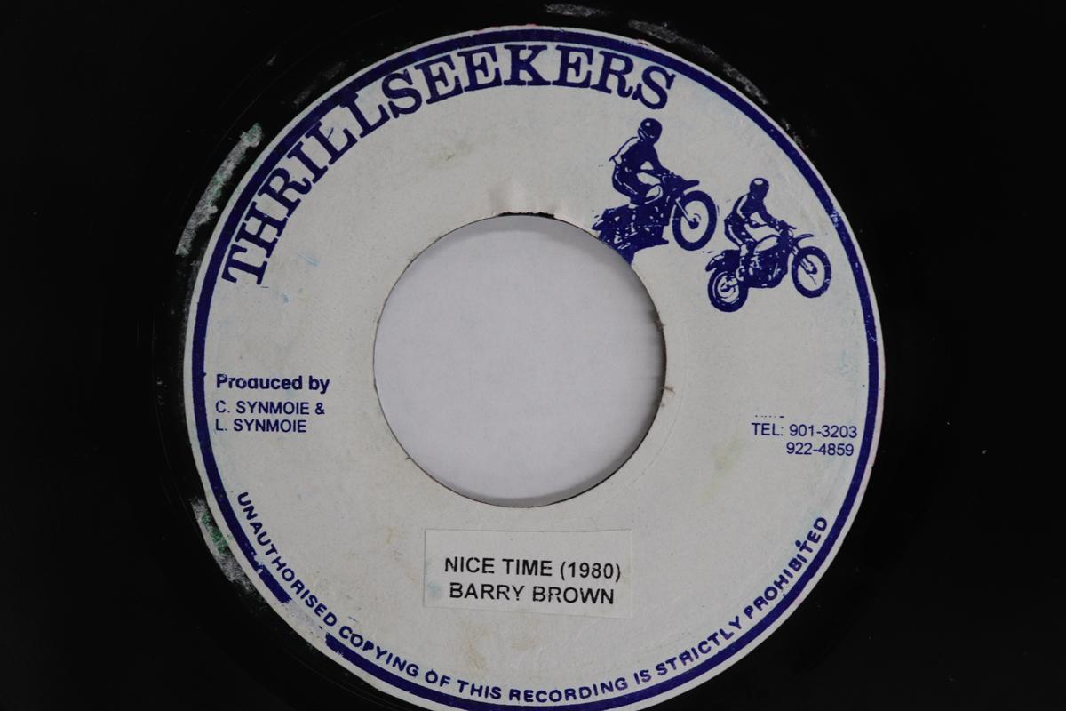 7inch Record BARRY BROWN Nice Time Version NONE THRILLSEEKERS Jamaica Reggae Ska Dub Used
7inch Record BARRY BROWN Nice Time Version NONE THRILLSEEKERS Jamaica Reggae Ska Dub Used