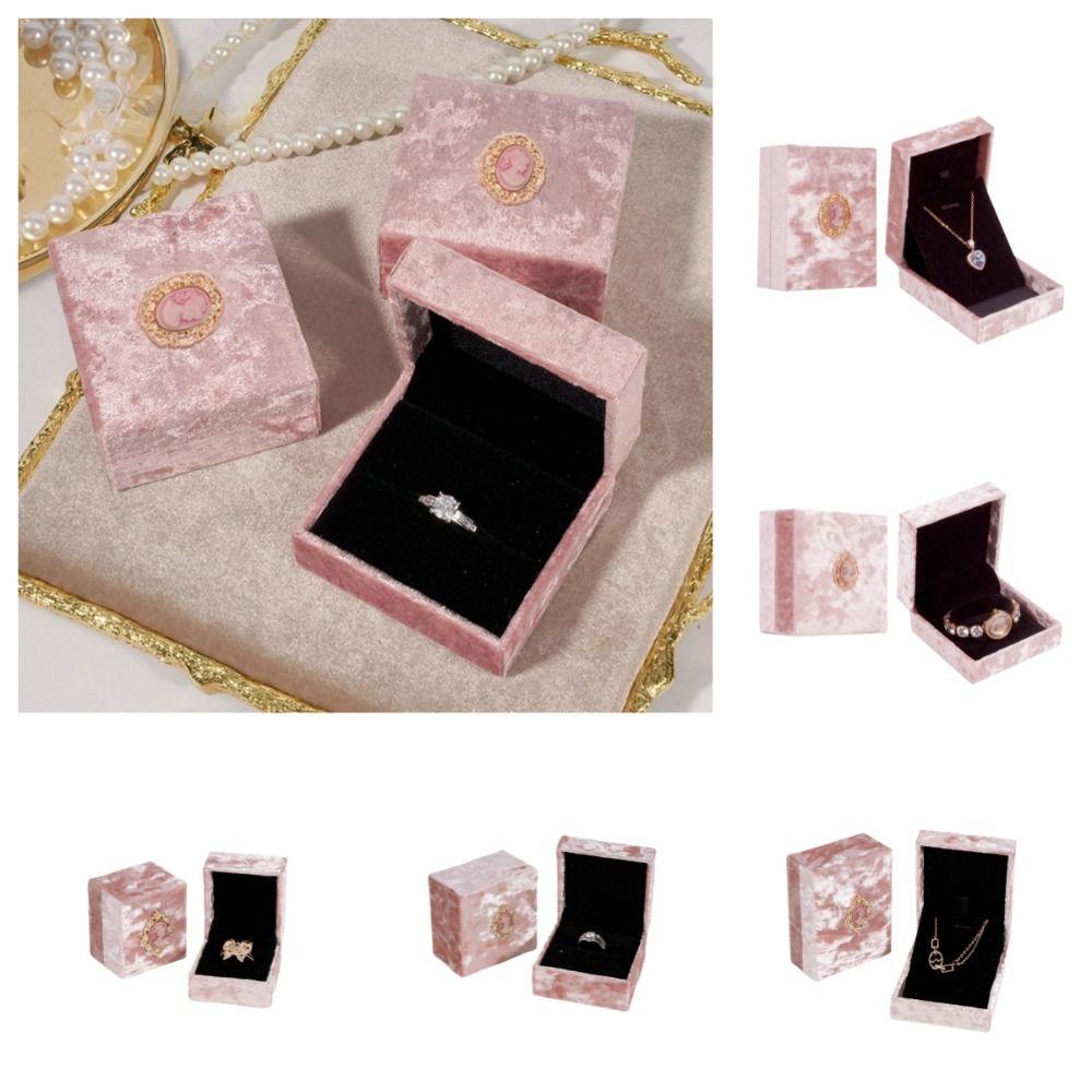 Rhinestone Rings Bearer Box Vintage Necklace Bracelet Case Ring/necklace/bracelet Storage Ring Box
Rhinestone Rings Bearer Box Vintage Necklace Bracelet Case Ring/necklace/bracelet Storage Ring Box