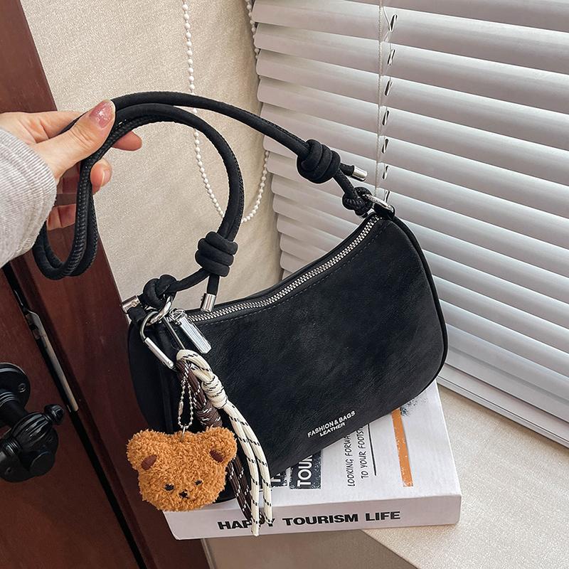 Trendy Commuter Women Saddle Bag Crossbody Bag Underarm Single Shoulder Bag Soft Suede Leather oulder Bag for Daily Use 2026 New
Trendy Commuter Women Saddle Bag Crossbody Bag Underarm Single Shoulder Bag Soft Suede Leather oulder Bag for Daily Use 2026 New
