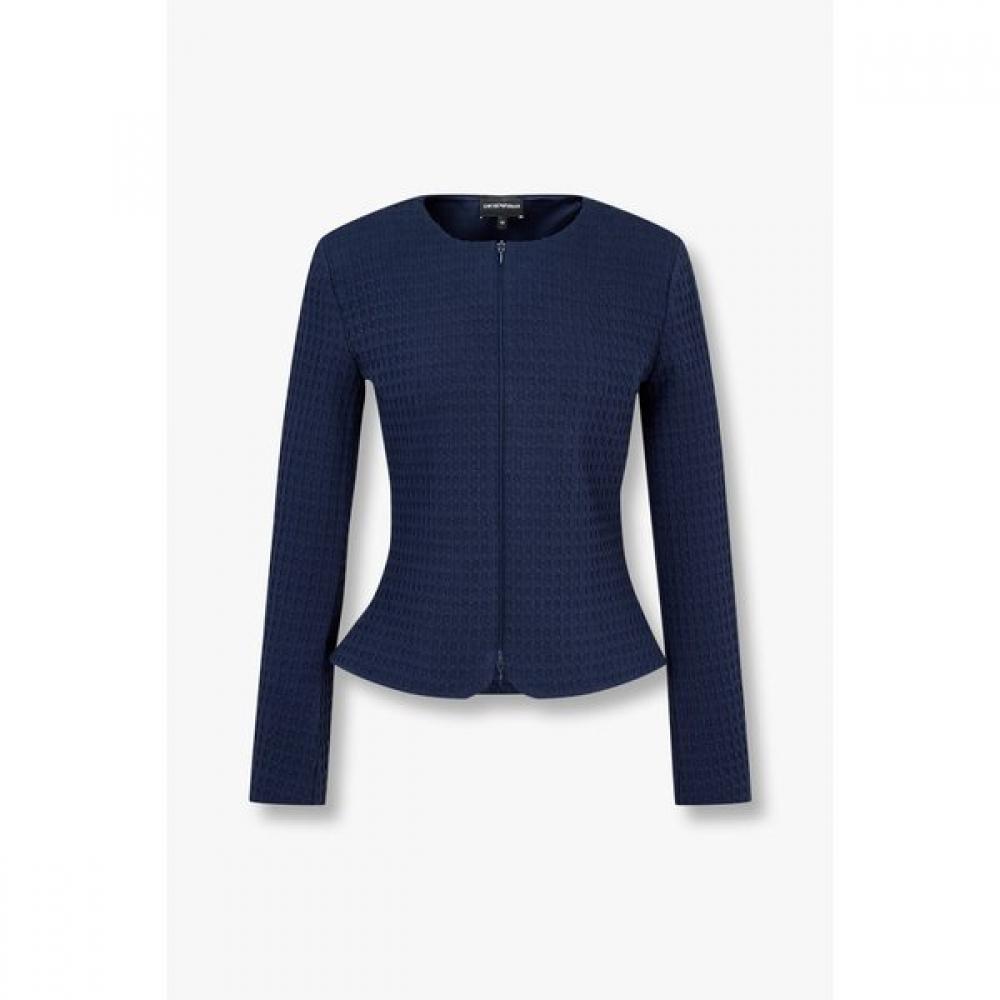 Emporio Armani Women S Waffle Pattern No Collar Jacket A524302501 42
Emporio Armani Women S Waffle Pattern No Collar Jacket A524302501 42