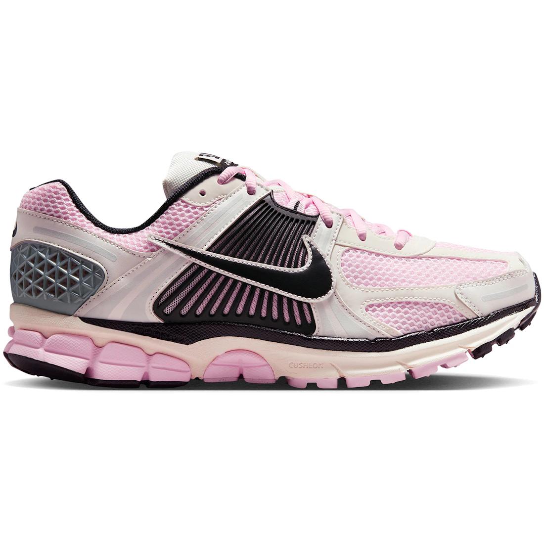 Кроссовки Nike Zoom Vomero 5 Розовый пеноматериал Фантом Металлик Платина Черный(FB9149-600) 41
Кроссовки Nike Zoom Vomero 5 Розовый пеноматериал Фантом Металлик Платина Черный(FB9149-600) 41