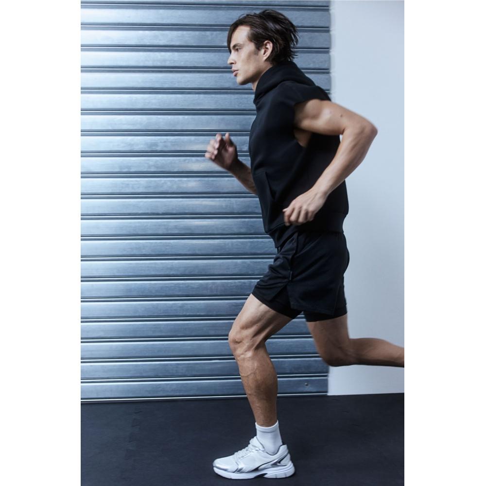 Спортивные шорты HM DryMove 2 в 1, черные
Спортивные шорты HM DryMove 2 в 1, черные