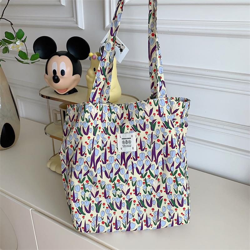 Ніжна бавовняна сумка-тюльпан Полотняна сумка через плече Жіноча сумка-книжка часто поєднується з рюкзаком для покупок
Ніжна бавовняна сумка-тюльпан Полотняна сумка через плече Жіноча сумка-книжка часто поєднується з рюкзаком для покупок