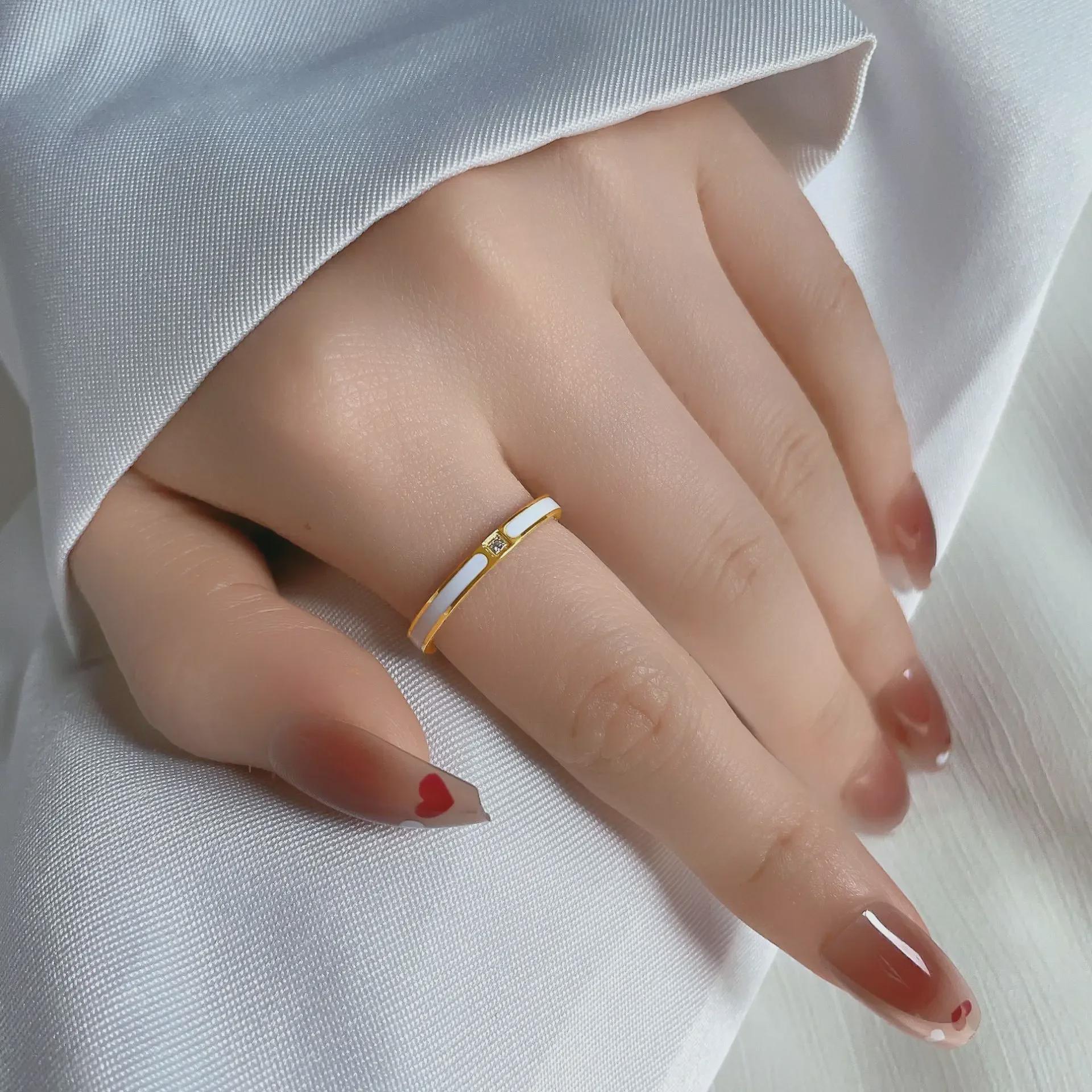 Elegant 18k Gold-Plated Diamond Epoxy Ring - Trendy, No-Fade, Japanese & Korean Style Luxury Female Accessory Size 8
Elegant 18k Gold-Plated Diamond Epoxy Ring - Trendy, No-Fade, Japanese & Korean Style Luxury Female Accessory Size 8