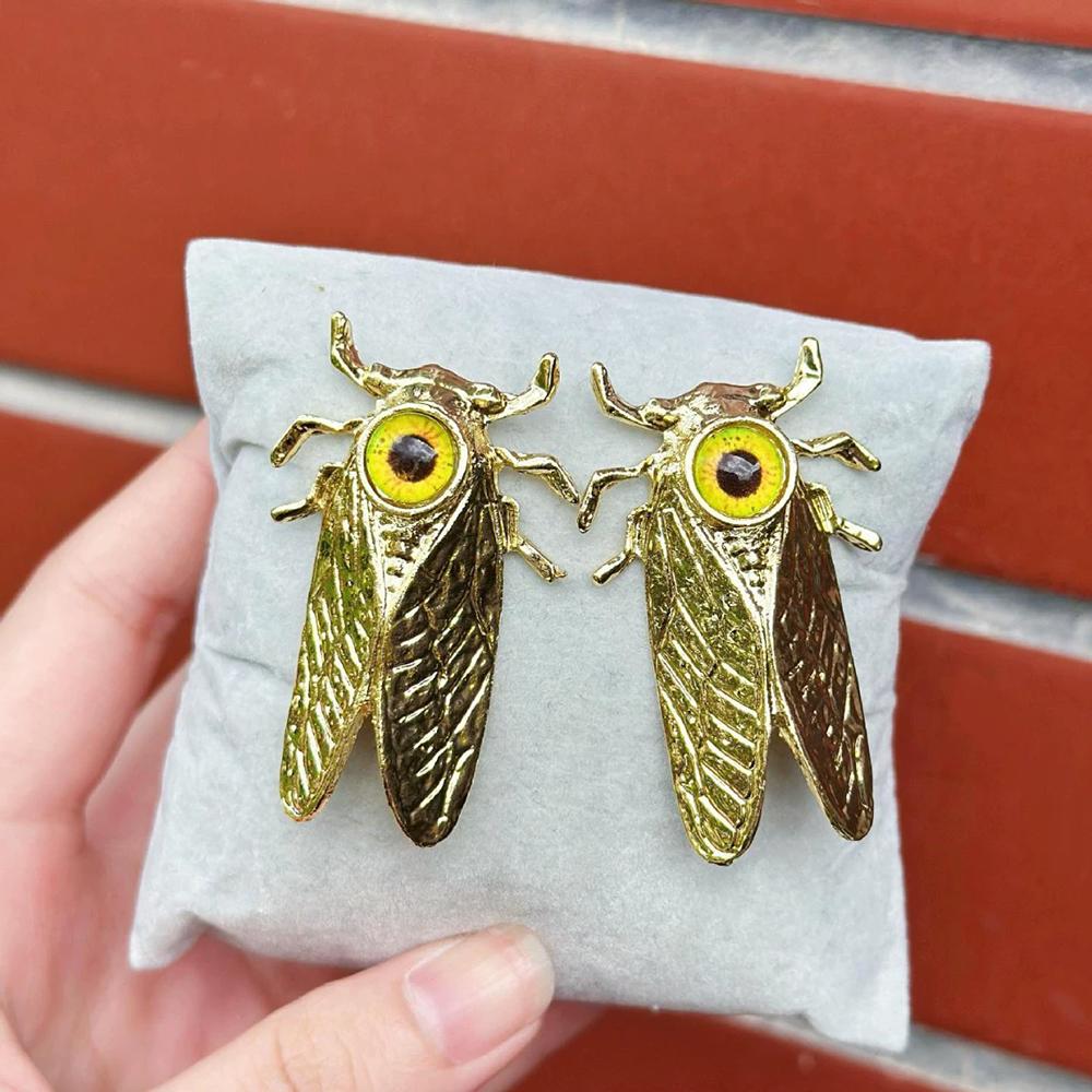 New Fashionable And Trendy Stud Earrings Simple Insect Cicada Stud Earrings Punk Jewelry Accessories For Women
New Fashionable And Trendy Stud Earrings Simple Insect Cicada Stud Earrings Punk Jewelry Accessories For Women