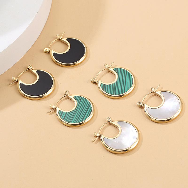Gold-Plated Stainless Steel Moon Fan Malachite Shell Earrings - European & American Influencer Style 18K Gold
Gold-Plated Stainless Steel Moon Fan Malachite Shell Earrings - European & American Influencer Style 18K Gold