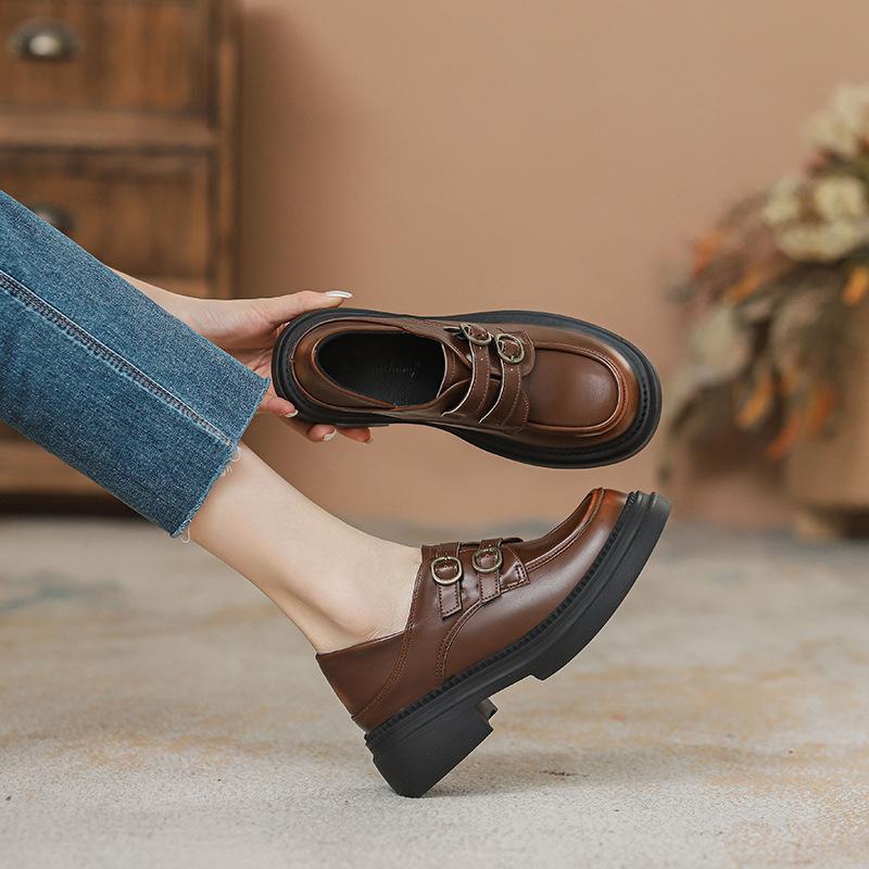 Черные универсальные туфли с двойной пряжкой для женщин, новый весенне-осенний сезон, маленький размер 32-33 ярда, высота увеличивается на 7 см 39
Черные универсальные туфли с двойной пряжкой для женщин, новый весенне-осенний сезон, маленький размер 32-33 ярда, высота увеличивается на 7 см 39