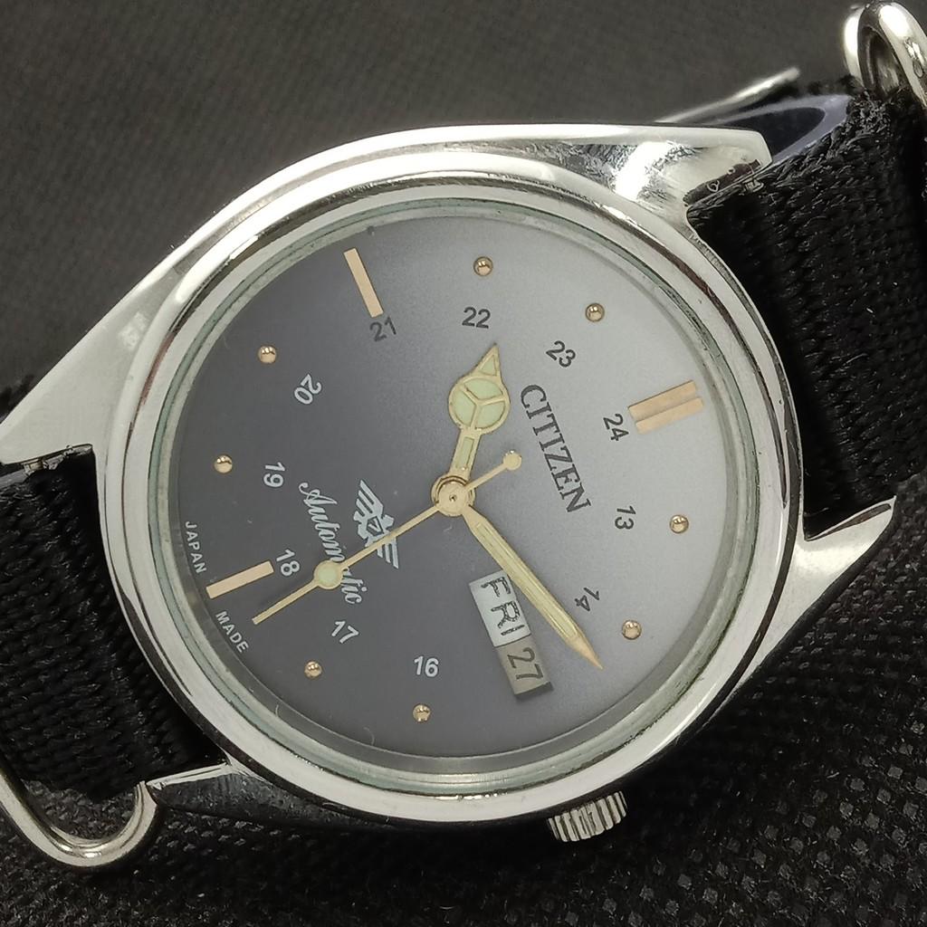USED VINTAGE CITIZEN AUTOMATIC 8200 JAPAN MENS DAY/DATE GREY WATCH 536-a284008-9 SKU536-a284008
USED VINTAGE CITIZEN AUTOMATIC 8200 JAPAN MENS DAY/DATE GREY WATCH 536-a284008-9 SKU536-a284008
