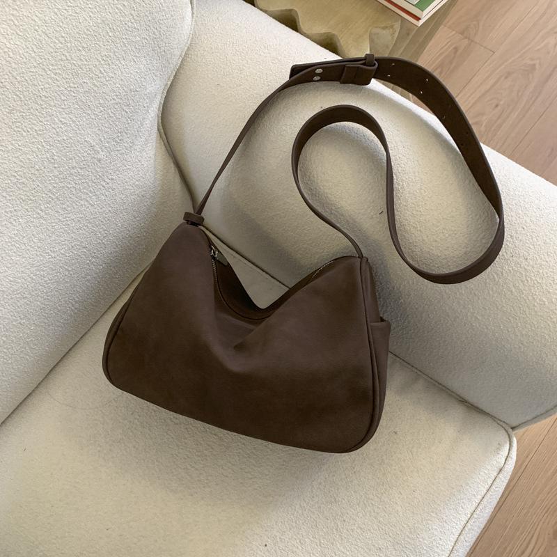 Ретро и простая сумка-пельмень под мышкой для поездок на работу, одноплечная ручная сумка кроссбоди without pendant кофейный
Ретро и простая сумка-пельмень под мышкой для поездок на работу, одноплечная ручная сумка кроссбоди without pendant кофейный