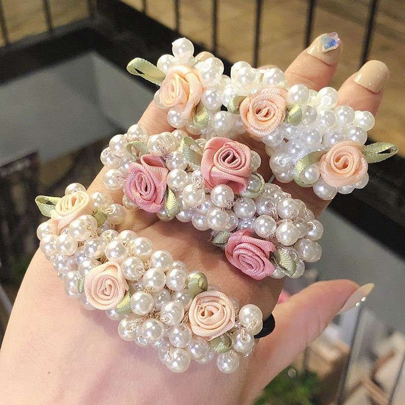 Beaded Hair Scrunchies Hair Accessories Women Hair Tie Elastic Hair Bands Pearl Flower Hair Rope Rubber band Ponytail 7cm
Beaded Hair Scrunchies Hair Accessories Women Hair Tie Elastic Hair Bands Pearl Flower Hair Rope Rubber band Ponytail 7cm