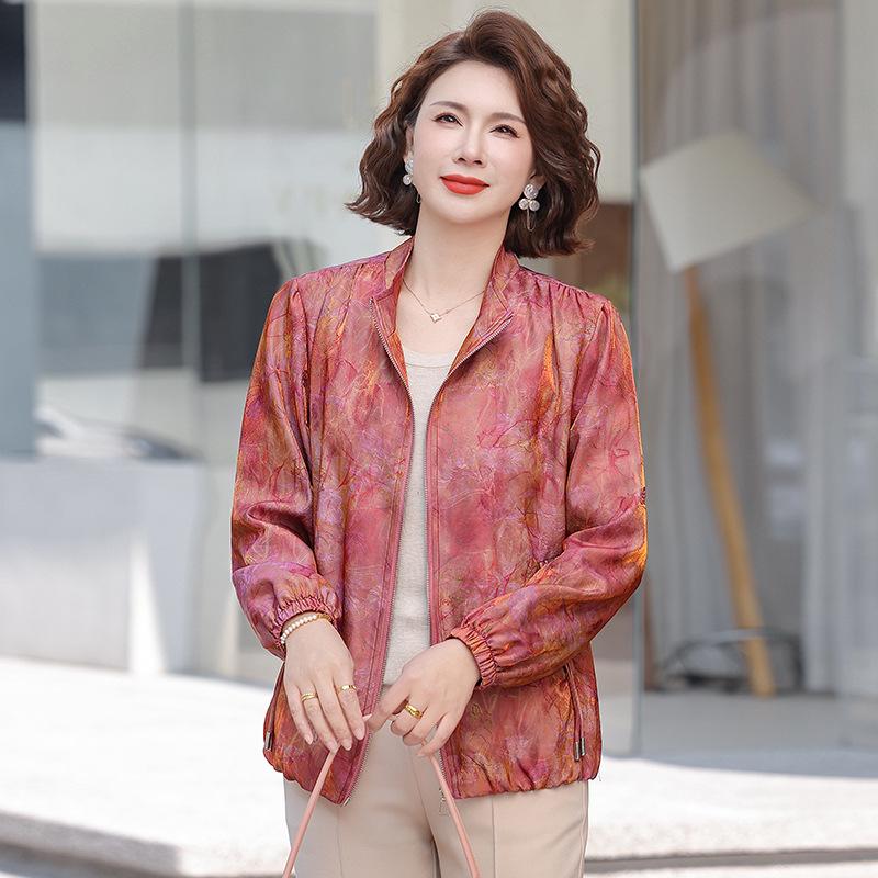 Stylish Long-Sleeve Cardigan for Middle-Aged Women (40-60) - Spring Fashion Jacket 3XL (recommended 63-70 kg)
Stylish Long-Sleeve Cardigan for Middle-Aged Women (40-60) - Spring Fashion Jacket 3XL (recommended 63-70 kg)