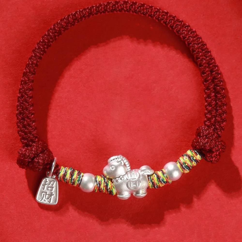 Good Luck Charm Horse Year Bracelet Money Drawing Zodiac Bracelet Unisex Lucky Bracelet For Women темно-красного
Good Luck Charm Horse Year Bracelet Money Drawing Zodiac Bracelet Unisex Lucky Bracelet For Women темно-красного