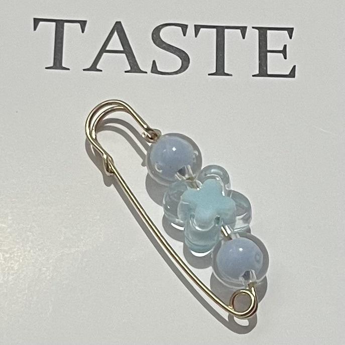 Регулируемая пряжка-булавка для одежды - Брошь против оголения для женских брюк
Регулируемая пряжка-булавка для одежды - Брошь против оголения для женских брюк