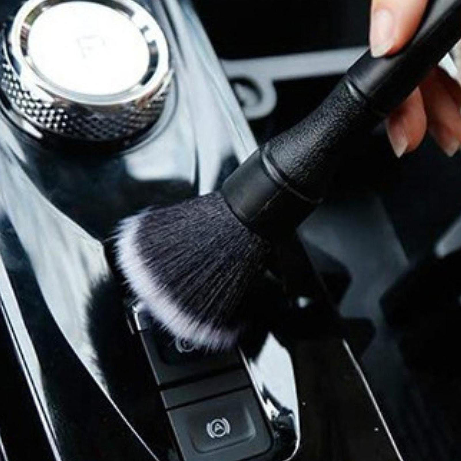 Щетка для чистки автомобиля с петлей для подвешивания для чистки шин Black Brush
Щетка для чистки автомобиля с петлей для подвешивания для чистки шин Black Brush