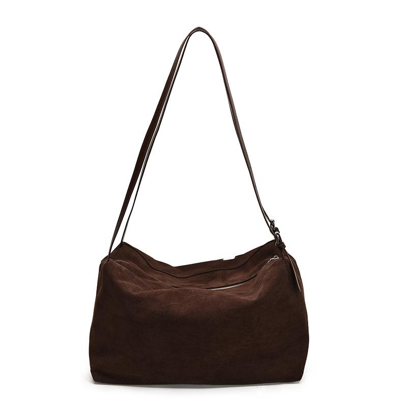 Large Capacity Suede Crossbody Shoulder Bag Vintage Simple Texture Tote Bag for Women Fashion Lazy Style Storage Commuter Bag кавовий
Large Capacity Suede Crossbody Shoulder Bag Vintage Simple Texture Tote Bag for Women Fashion Lazy Style Storage Commuter Bag кавовий