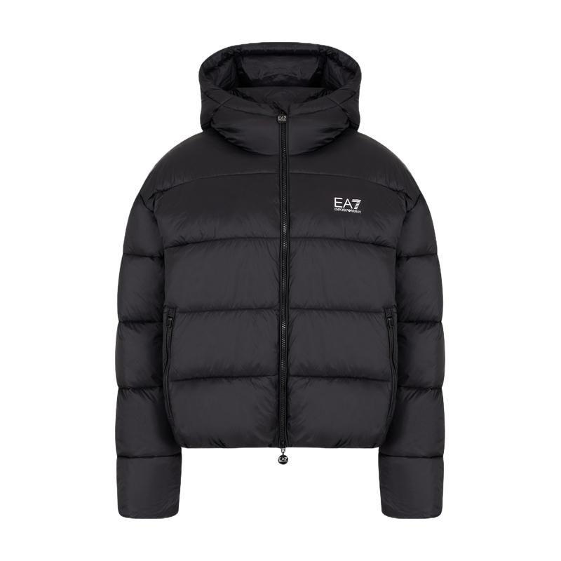 Emporio Armani EA7 FW24 Solid Color Stand Collar Hooded Short Sleeve Cotton Jacket Women jackets Black 6DTB17-TNGPZ-0210 M
Emporio Armani EA7 FW24 Solid Color Stand Collar Hooded Short Sleeve Cotton Jacket Women jackets Black 6DTB17-TNGPZ-0210 M