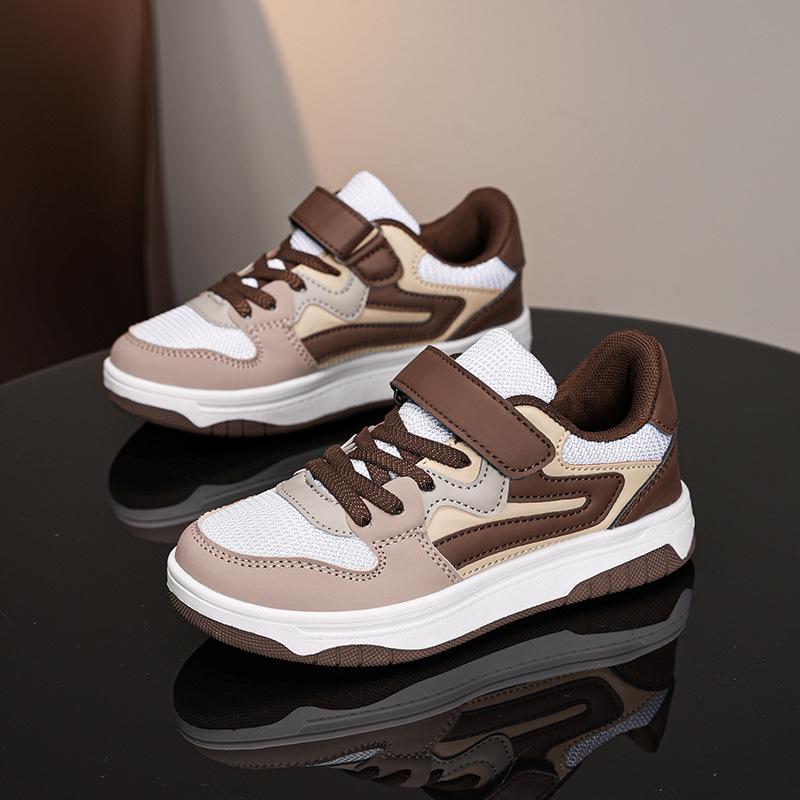 Детские кроссовки в корейском стиле, из коричневой кожи в стиле пэчворк, на липучке - Повседневная спортивная обувь Size 34
Детские кроссовки в корейском стиле, из коричневой кожи в стиле пэчворк, на липучке - Повседневная спортивная обувь Size 34