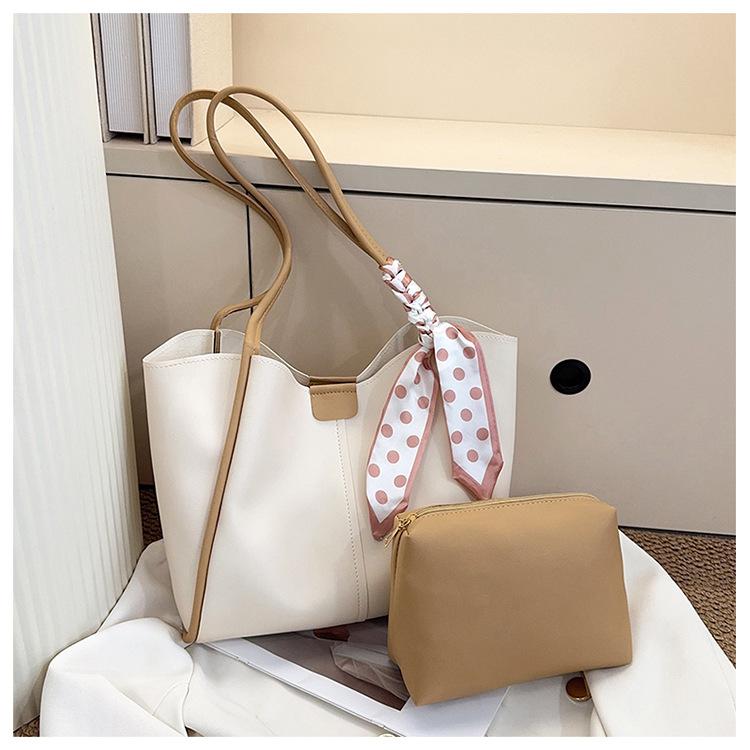 Siple Fashi Top Handle Bag Women Large Capacity Shoulder Bag Elegant Mother Comfortable and Versatile Texture Daughter Bag хакі
Siple Fashi Top Handle Bag Women Large Capacity Shoulder Bag Elegant Mother Comfortable and Versatile Texture Daughter Bag хакі