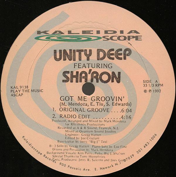 12inch Record UNITY DEEP, SHA RON - Got Me Groovin KAL9138 Kaleidiascope R 1992 US Dance & Electronica Used
12inch Record UNITY DEEP, SHA RON - Got Me Groovin KAL9138 Kaleidiascope R 1992 US Dance & Electronica Used