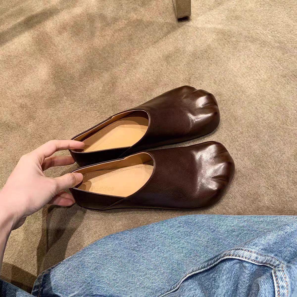 Sheepskin niche cat claw women s shoes one pedal shallow mouth single shoes women s flat bottom retro Mary Jane 40 коричневий
Sheepskin niche cat claw women s shoes one pedal shallow mouth single shoes women s flat bottom retro Mary Jane 40 коричневий
