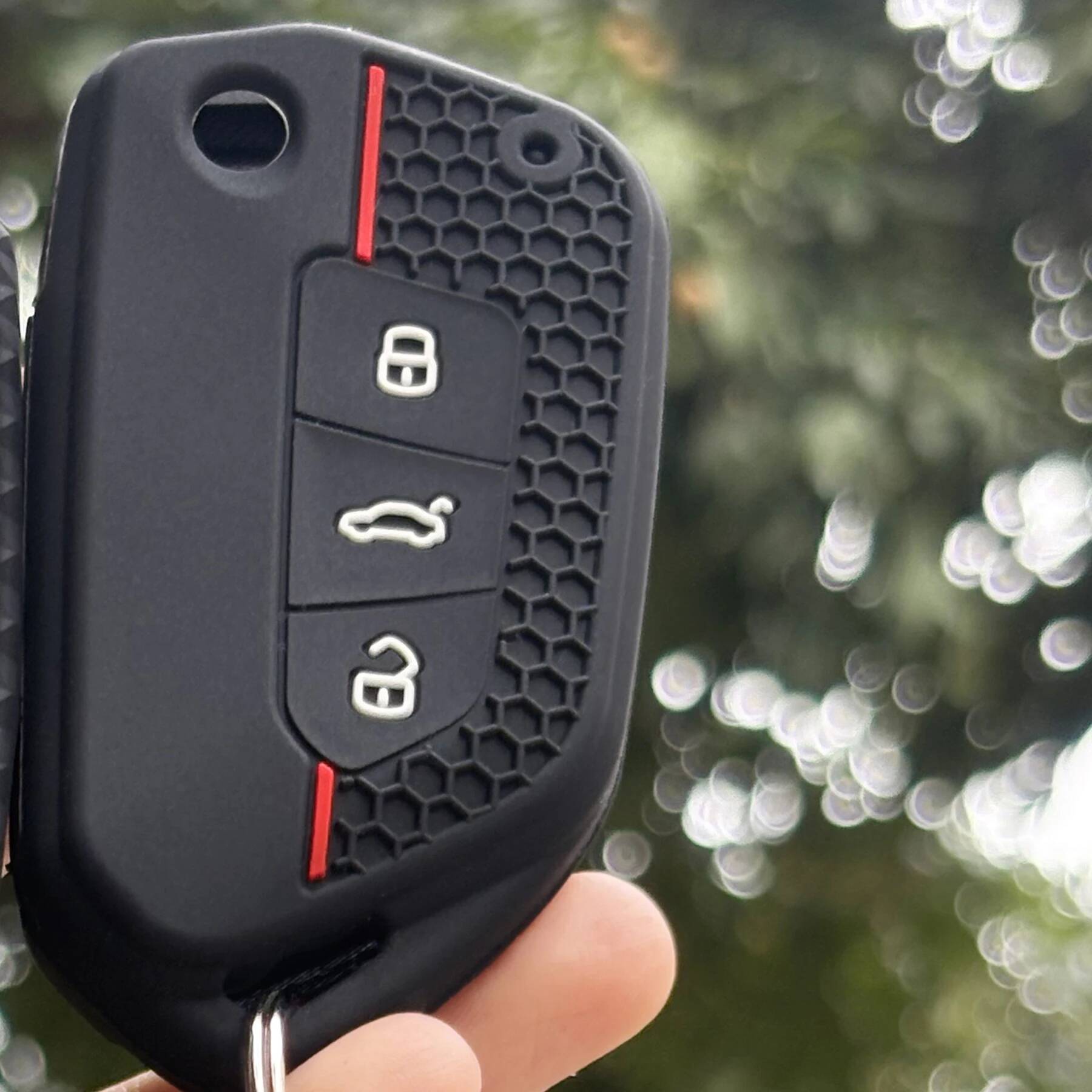 Keychain For VW Caddy 3 Fox Jetta 4 Golf 8 Gti Cles ID-4 GTI Octavia Seat Leon Silicone Key Case All-Around Protection Key Caps
Keychain For VW Caddy 3 Fox Jetta 4 Golf 8 Gti Cles ID-4 GTI Octavia Seat Leon Silicone Key Case All-Around Protection Key Caps