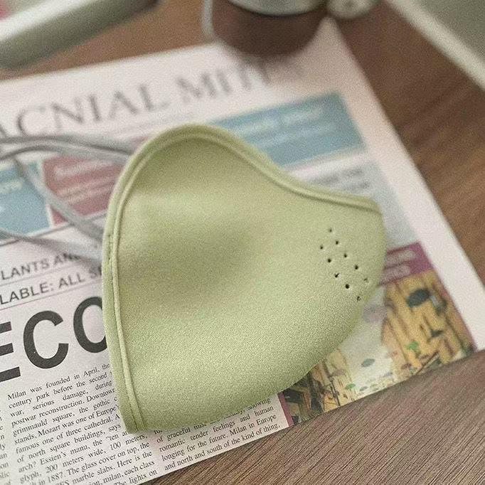 Australian Velvet 3D Winter Mask: Windproof, Coldproof, and Protective for Outdoor Cycling and Skiing - Women s High-value Eye Corner Protection. One Size
Australian Velvet 3D Winter Mask: Windproof, Coldproof, and Protective for Outdoor Cycling and Skiing - Women s High-value Eye Corner Protection. One Size