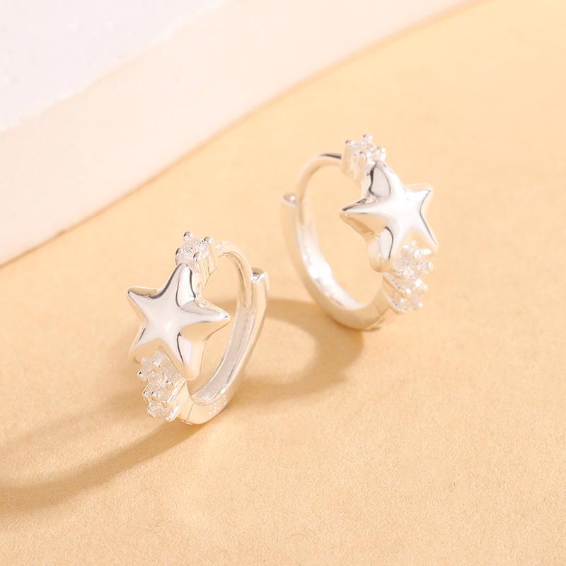 European & American Style S925 Sterling Silver Star Ear Cuffs: Luxurious Design for Elegant Women 925 Sterling Silver
European & American Style S925 Sterling Silver Star Ear Cuffs: Luxurious Design for Elegant Women 925 Sterling Silver