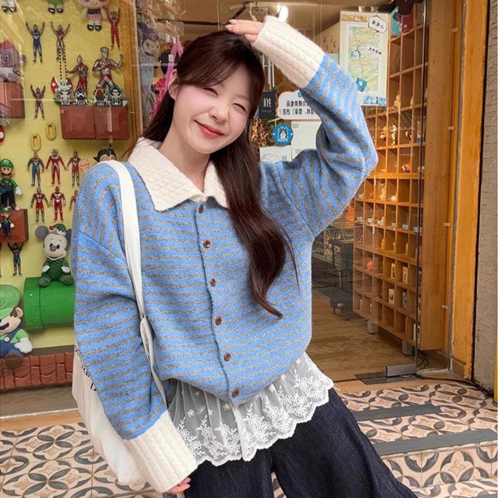 Korean version of lazy style design sense contrasting color striped lapel striped sweater women s autumn and winter knitted cardigan jacket One Size
Korean version of lazy style design sense contrasting color striped lapel striped sweater women s autumn and winter knitted cardigan jacket One Size