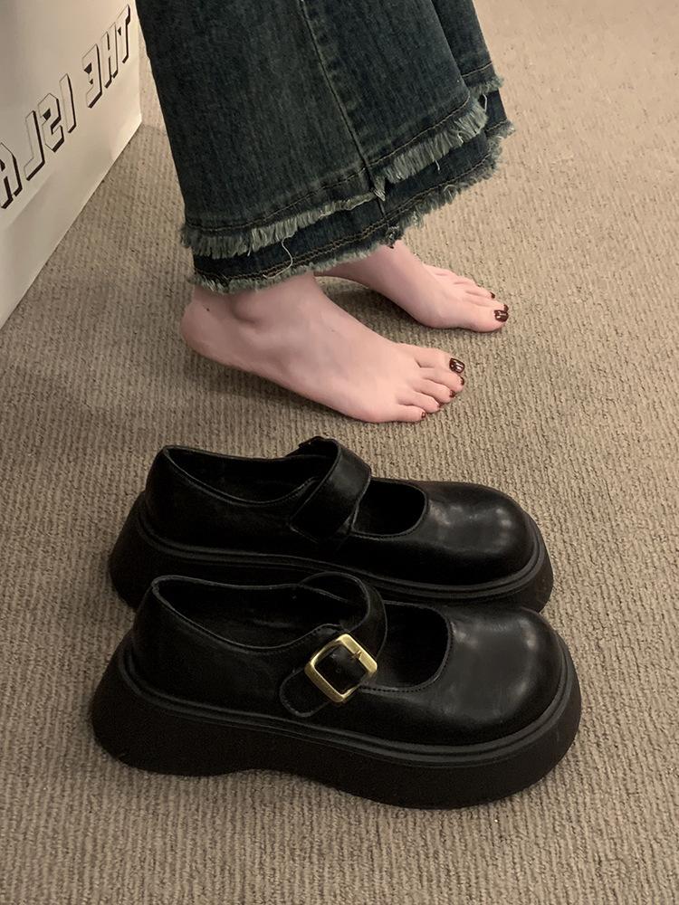 Height increase Korean version of Velcro Mary Jane single shoes women s 2025 spring and summer new versatile platform small leather shoes loafers 39 чорний
Height increase Korean version of Velcro Mary Jane single shoes women s 2025 spring and summer new versatile platform small leather shoes loafers 39 чорний