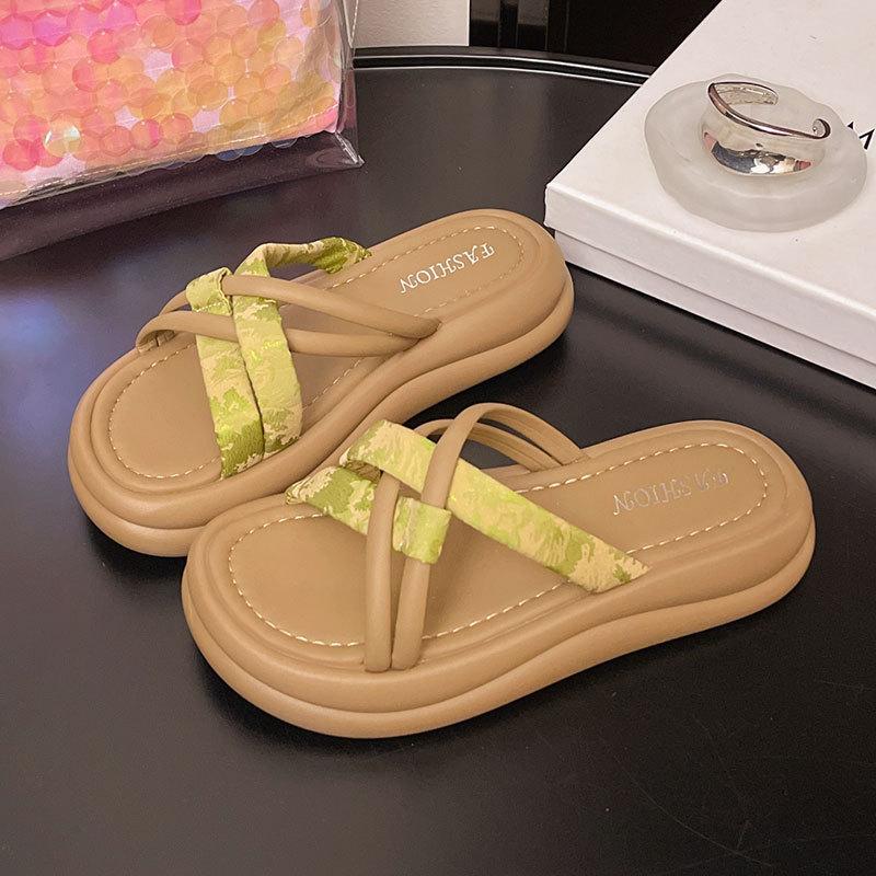 Retro embroidered cool slippers women s summer wear 2025 new muffin thick bottom versatile with skirt beach one-word drag 40 зелений
Retro embroidered cool slippers women s summer wear 2025 new muffin thick bottom versatile with skirt beach one-word drag 40 зелений