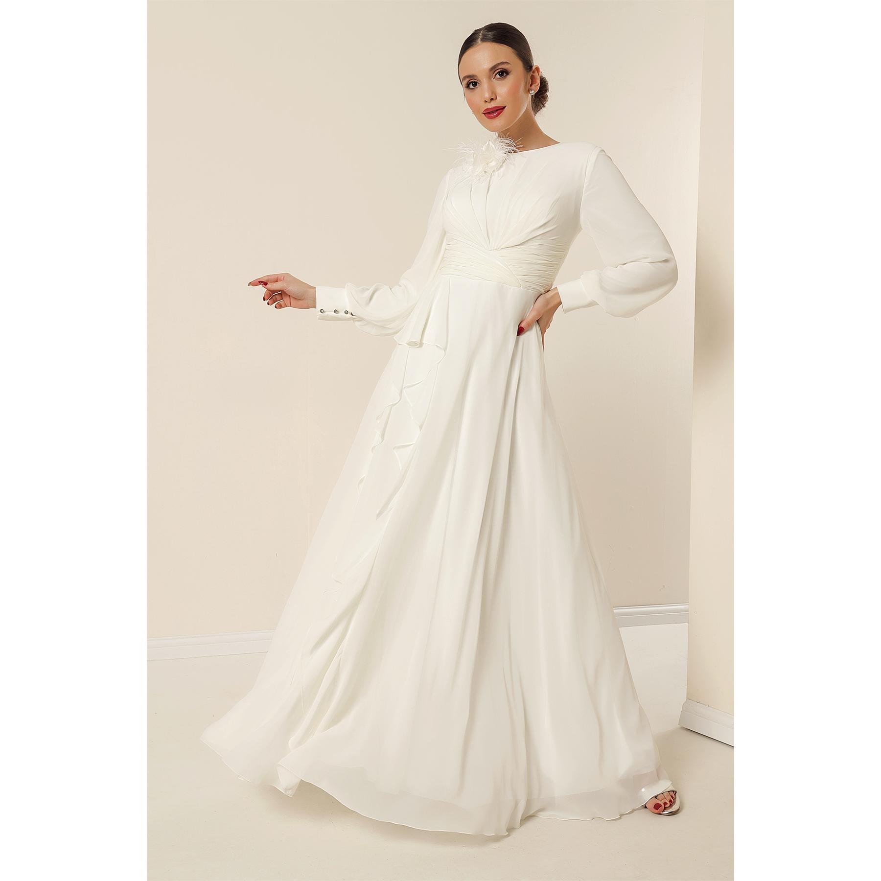 Длинное шифоновое платье со складками и оборками по бокам с цветочным принтом