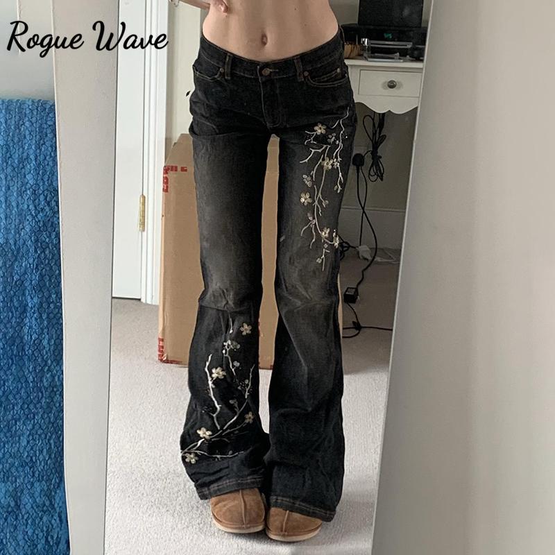 RogueWave Floral Embroidery Jeans Vintage 2000s Low Rise Flared Jeans Women Retro Y2k Baggy Denim Pants High Street Basic Trousers L чорний
RogueWave Floral Embroidery Jeans Vintage 2000s Low Rise Flared Jeans Women Retro Y2k Baggy Denim Pants High Street Basic Trousers L чорний