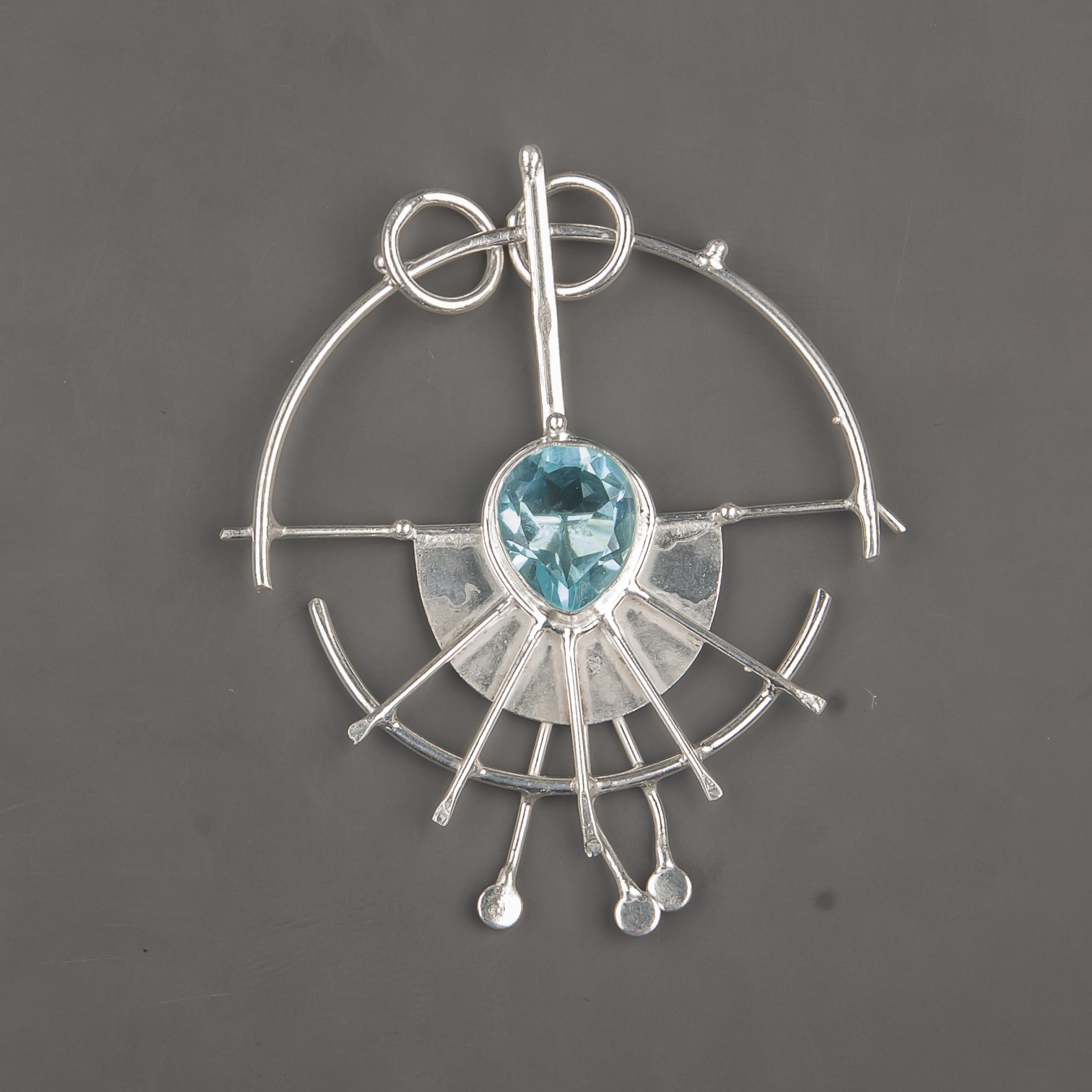 Подвеска с драгоценным камнем «Небесно-голубой топаз», великолепные ювелирные изделия ручной работы, ювелирные изделия из цельного серебра 925 пробы, подвеска на каждый день для свадебного подарка 2.2 Inches синий 
Подвеска с драгоценным камнем «Небесно-голубой топаз», великолепные ювелирные изделия ручной работы, ювелирные изделия из цельного серебра 925 пробы, подвеска на каждый день для свадебного подарка 2.2 Inches синий