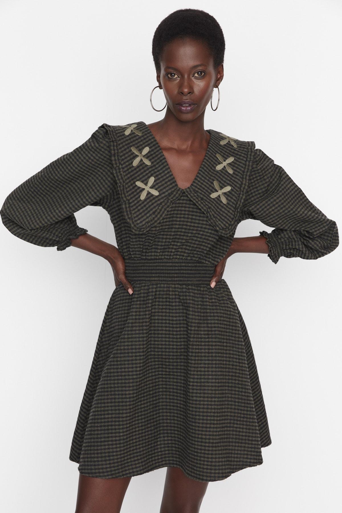 Women s Dress New Season Fashion Multi-Colored Collar Detailed Woven Dress XS хтивість кольору
Women s Dress New Season Fashion Multi-Colored Collar Detailed Woven Dress XS хтивість кольору