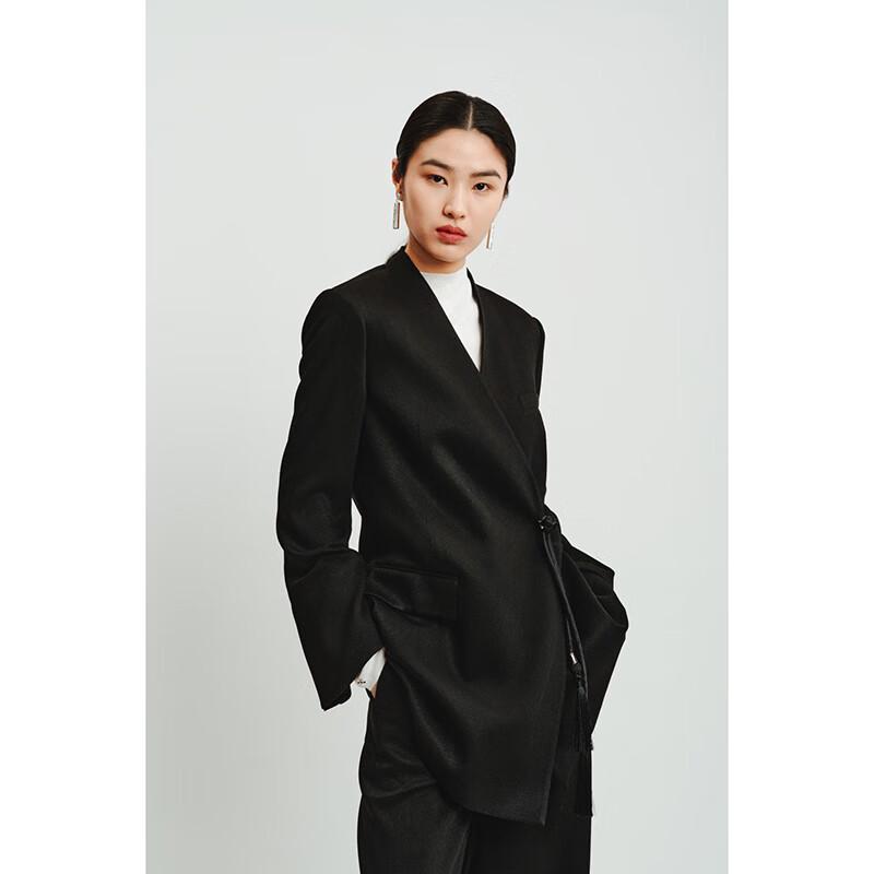 Женский блейзер Gejin с длинными рукавами из ацетатной смеси M
Женский блейзер Gejin с длинными рукавами из ацетатной смеси M