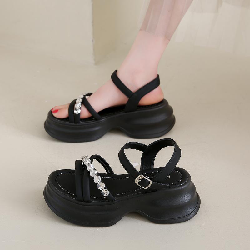 женские летние сандалии на толстой подошве и высоком каблуке, новые, увеличивающие рост, на мягкой подошве, высококлассные туфли, пляжная обувь со стразами 40 чёрный
женские летние сандалии на толстой подошве и высоком каблуке, новые, увеличивающие рост, на мягкой подошве, высококлассные туфли, пляжная обувь со стразами 40 чёрный