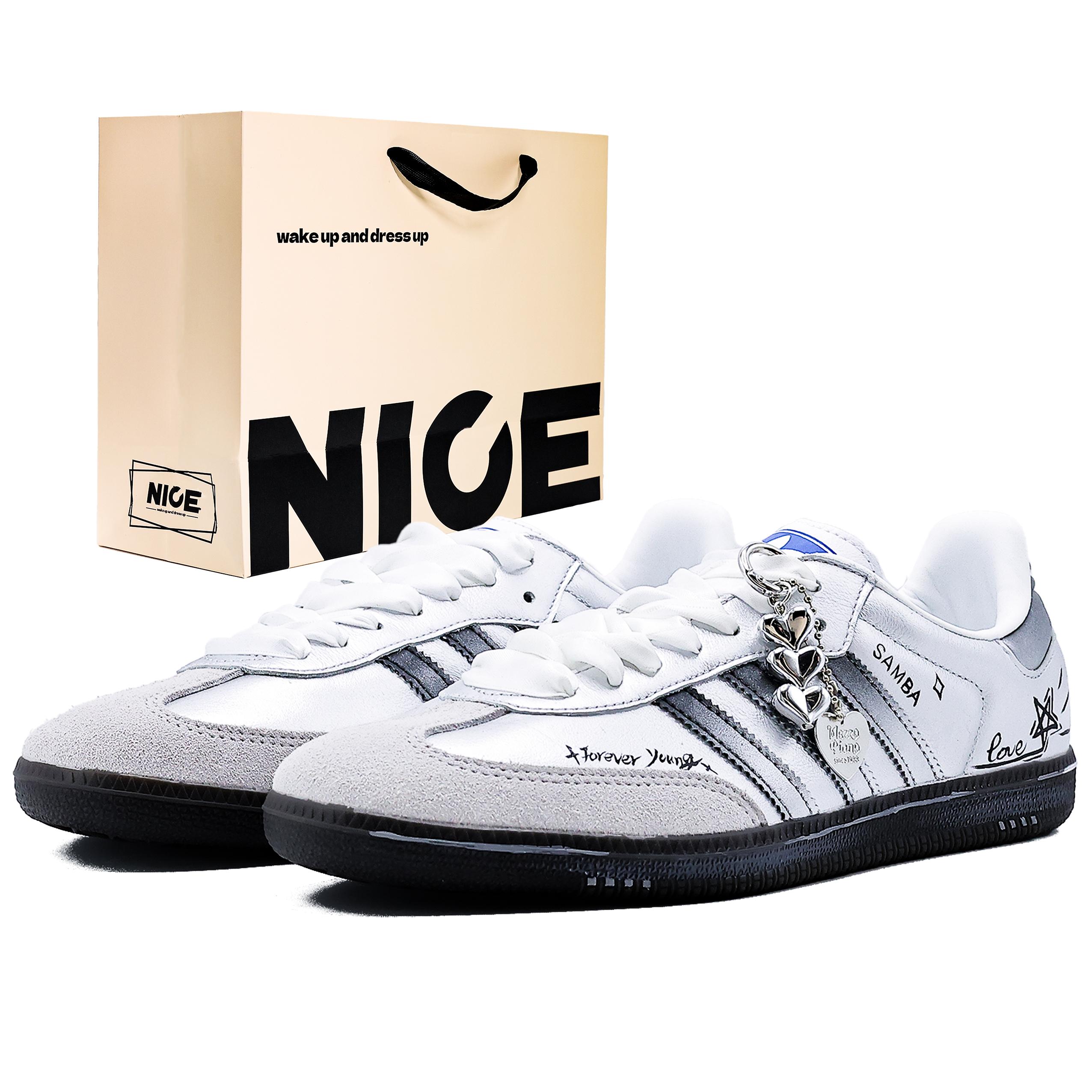 Adidas Originals SAMBA OG German Army Trainers Unisex Silver White B75806(Team1375-BAG) 36⅔
Adidas Originals SAMBA OG German Army Trainers Unisex Silver White B75806(Team1375-BAG) 36⅔