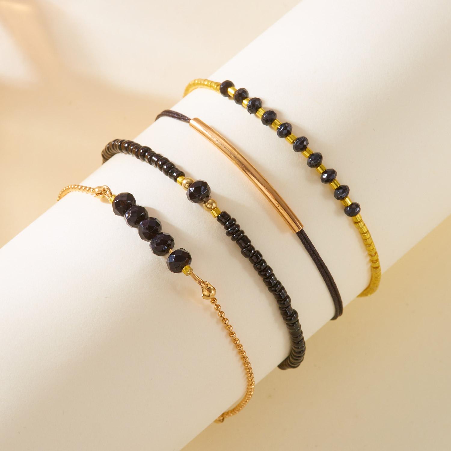 4Pcs/5Pcs/7pcs Bohemian Round Pendant Bracelets for Women Multilayer Stacked Crystal Beaded Bracelet Girls Daily Fashion Jewelry
4Pcs/5Pcs/7pcs Bohemian Round Pendant Bracelets for Women Multilayer Stacked Crystal Beaded Bracelet Girls Daily Fashion Jewelry