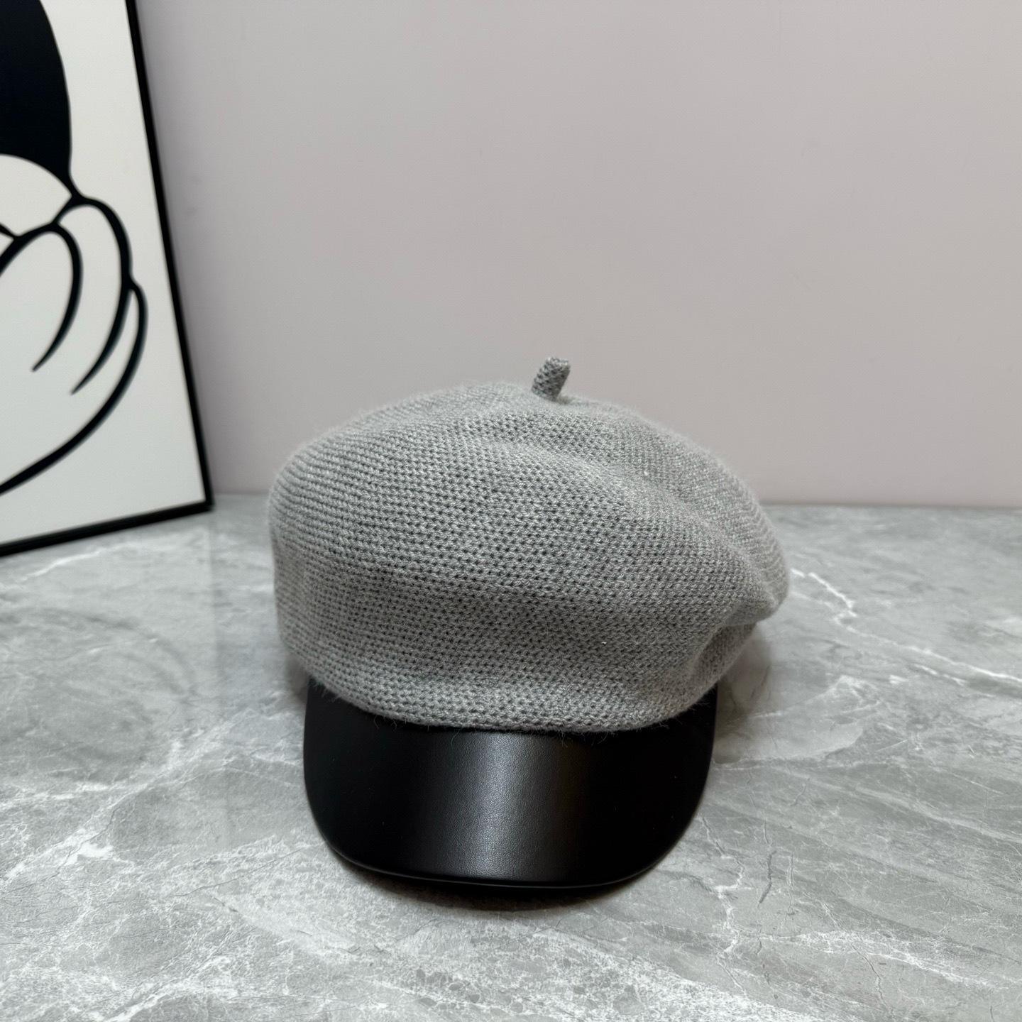 Autumn and Winter New Korean Style Simple Temperament Newsboy Hat Women s Leather Hat Brim Splicing High Fashion Versatile Octagonal Hat M(56-58cm)
Autumn and Winter New Korean Style Simple Temperament Newsboy Hat Women s Leather Hat Brim Splicing High Fashion Versatile Octagonal Hat M(56-58cm)