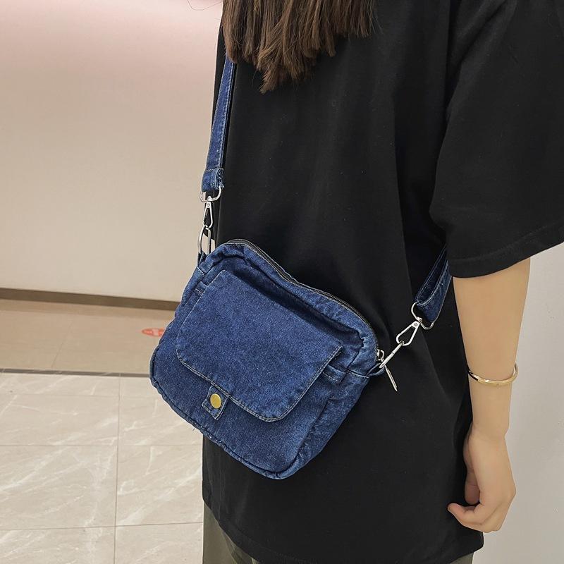 Casual Denim Women s Bag 2023 Trend Summer Shoulder Crossbody Bags For Student Phone Purses and Handbags Jeans Messenger Bag синий
Casual Denim Women s Bag 2023 Trend Summer Shoulder Crossbody Bags For Student Phone Purses and Handbags Jeans Messenger Bag синий