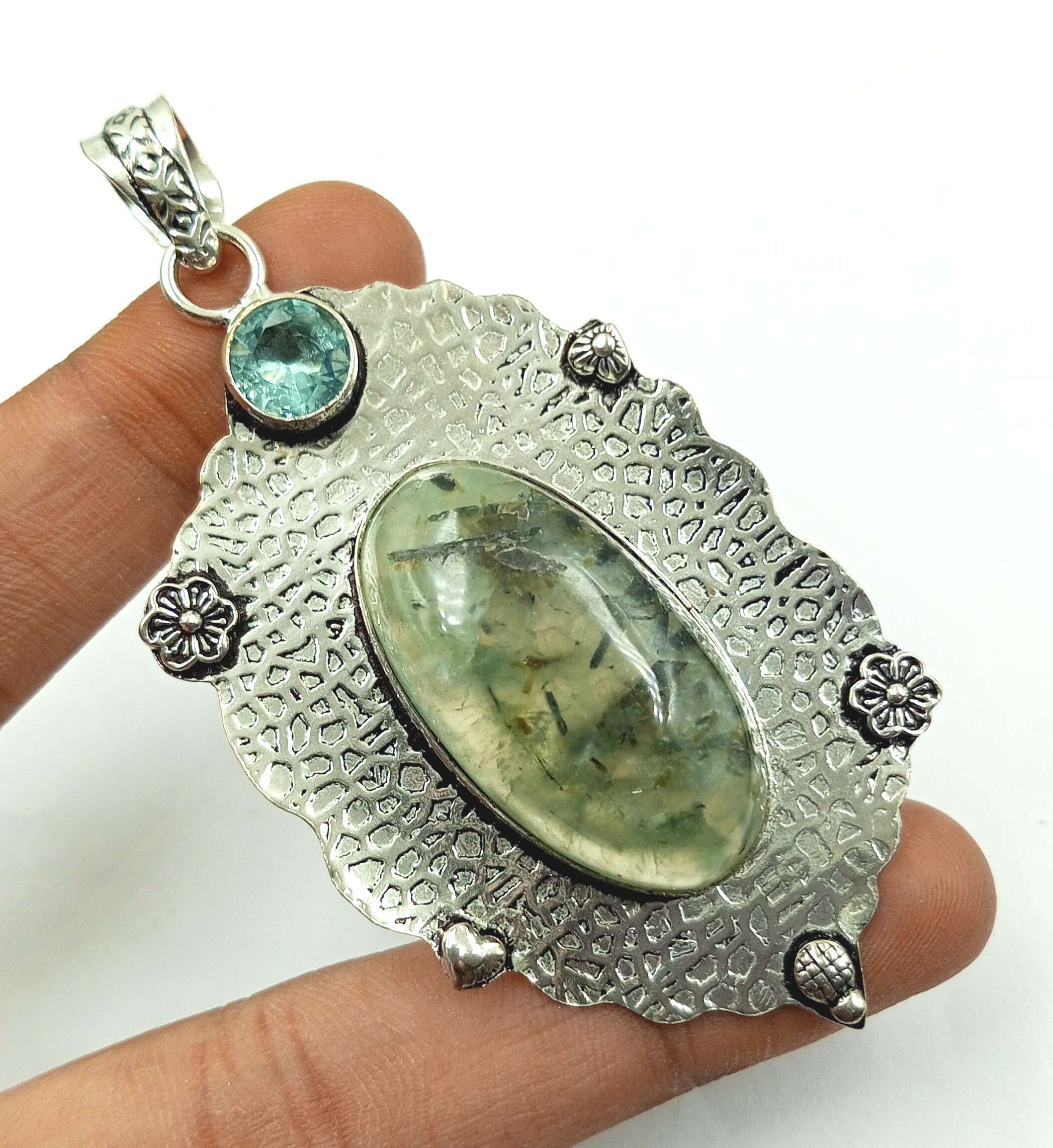 Подвеска Wild Horse Jasper Gemstone из стерлингового серебра 925 пробы с серебряным покрытием UUOL-P46
Подвеска Wild Horse Jasper Gemstone из стерлингового серебра 925 пробы с серебряным покрытием UUOL-P46
