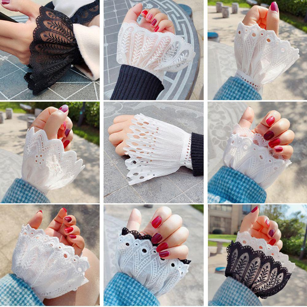 Autumn Winter Pleated Organ Fake Sleeves Decorative Sleeves Pleated Wrist Wild Sweater Fake Sleeves white-Style 2
Autumn Winter Pleated Organ Fake Sleeves Decorative Sleeves Pleated Wrist Wild Sweater Fake Sleeves white-Style 2