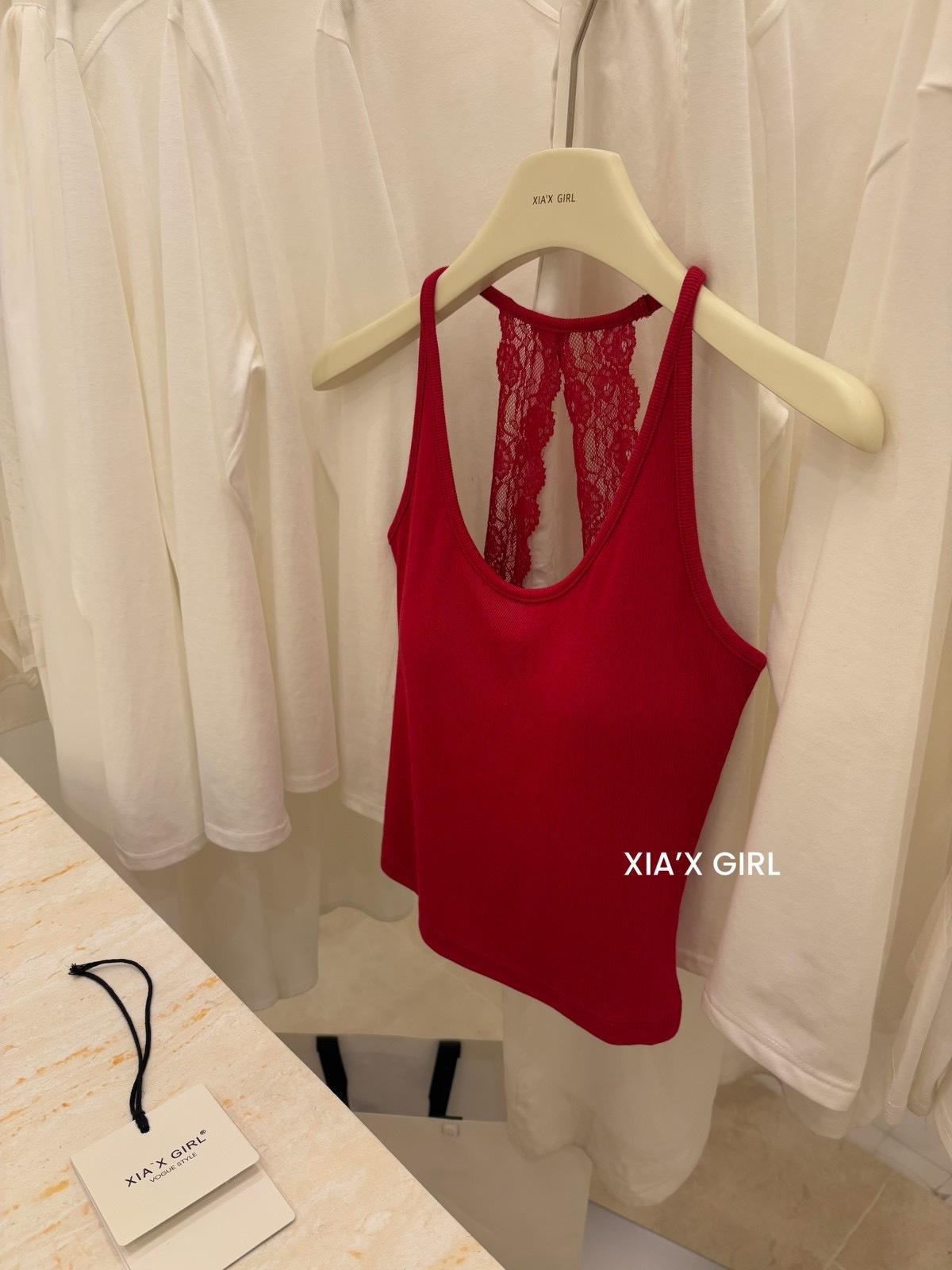 Stylish Lace Back Padded Camisole for Women - Slimming, No Bra Needed One Size (80-130 kg) червоний
Stylish Lace Back Padded Camisole for Women - Slimming, No Bra Needed One Size (80-130 kg) червоний