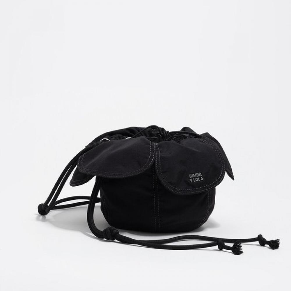 Bimba Y Lola Woven Petalo Bag Black B265aib044bkf Black/FREE
Bimba Y Lola Woven Petalo Bag Black B265aib044bkf Black/FREE