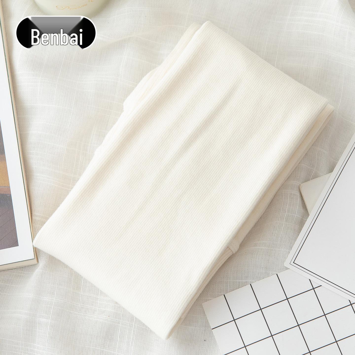 Наддовгі димчасто-сірі флісові мікрокомпресійні жіночі колготки з вертикальною смужкою Regular (Ankle Band)
Наддовгі димчасто-сірі флісові мікрокомпресійні жіночі колготки з вертикальною смужкою Regular (Ankle Band)