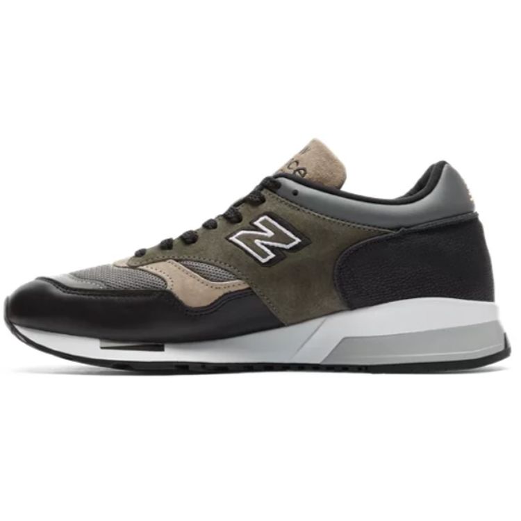 New Balance 1500 Made in England Черные мужские кроссовки-карго-зеленый песочный M1500FDS
New Balance 1500 Made in England Черные мужские кроссовки-карго-зеленый песочный M1500FDS