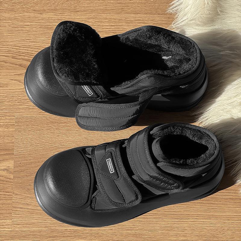 Autumn and winter new simple Velcro small black shoes thick soles piled thickened warm big head cotton shoes 39 чёрный
Autumn and winter new simple Velcro small black shoes thick soles piled thickened warm big head cotton shoes 39 чёрный