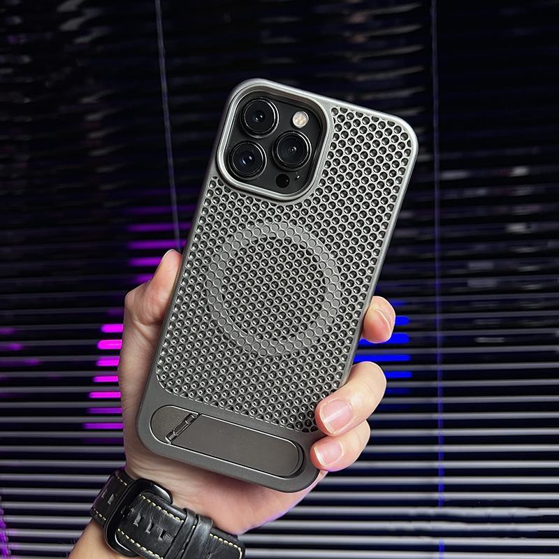 Natural Titanium metal holder magntic phone case for iPhone 15 14 13 12 11 Pro Max magsafe charging heat dissipation hard cover for iphone14pro(6.1 )
Natural Titanium metal holder magntic phone case for iPhone 15 14 13 12 11 Pro Max magsafe charging heat dissipation hard cover for iphone14pro(6.1 )